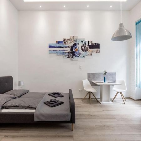 Elegant Studio In Central 布达佩斯 外观 照片