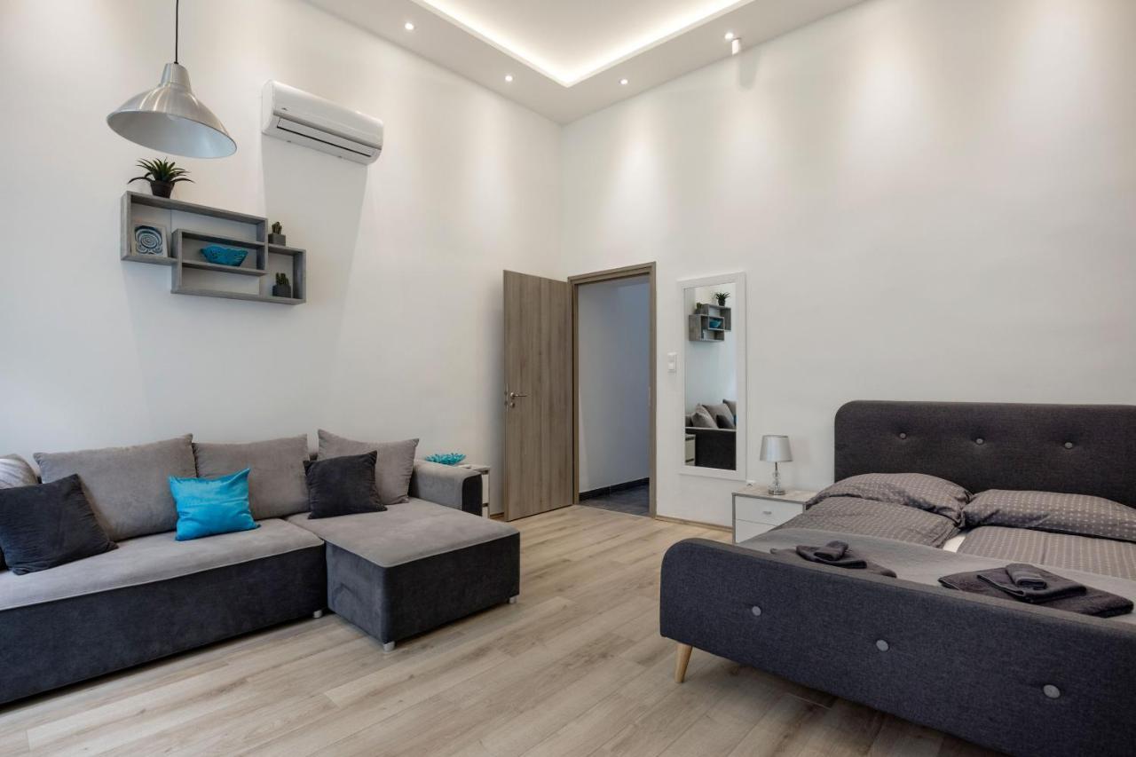 Elegant Studio In Central 布达佩斯 外观 照片